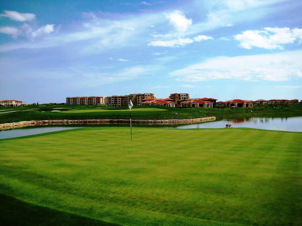 Lighthouse Golf Resort Private Properties Балчик Экстерьер фото